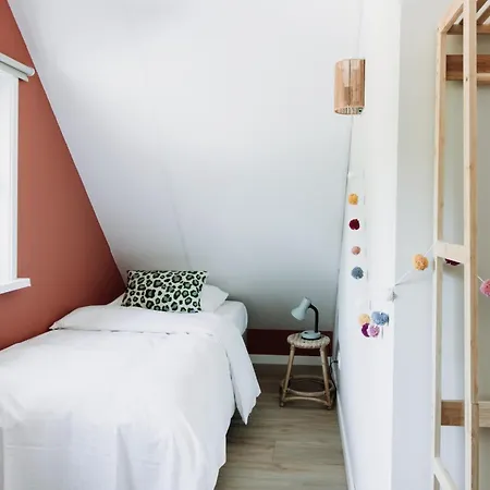 Foss - Luxe Boutique Boshuis Veluwe Dom wakacyjny *