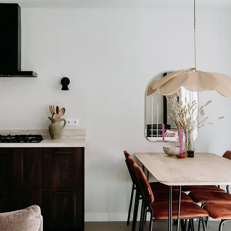 Foss - Luxe Boutique Boshuis Veluwe Vakantiehuis Nunspeet