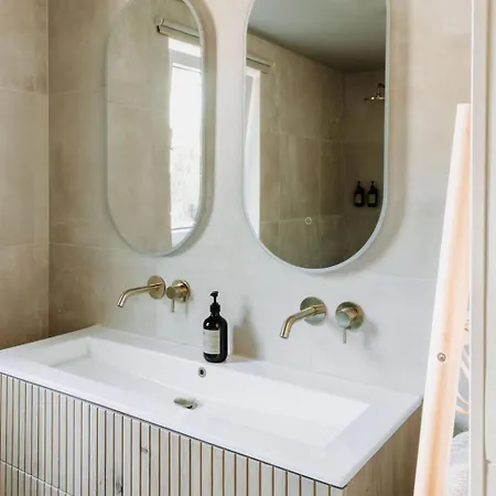 Foss - Luxe Boutique Boshuis Veluwe بيت للعطل *